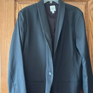 Beautiful black blazer from Gap